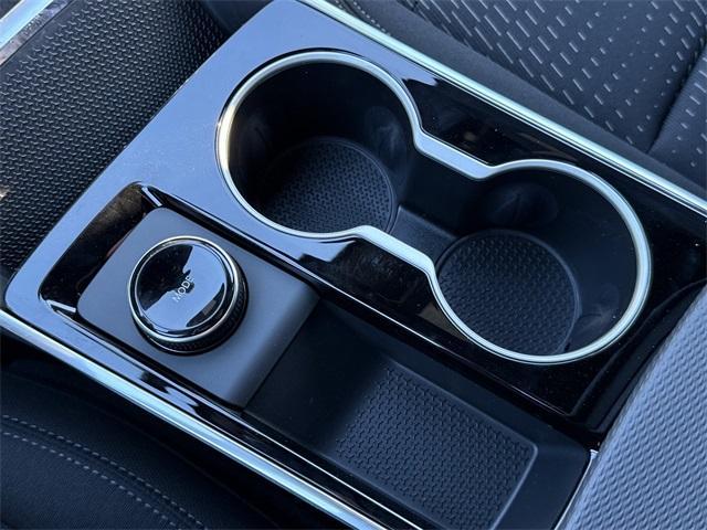 new 2026 Chevrolet Equinox car, priced at $28,611