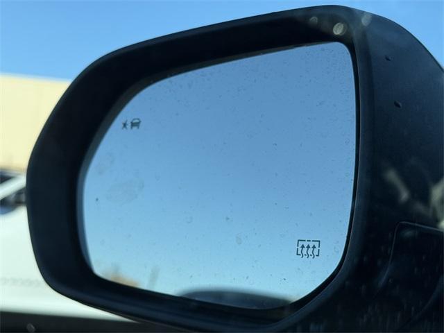 new 2026 Chevrolet Equinox car, priced at $28,611