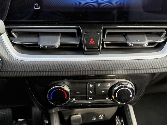 new 2026 Chevrolet TrailBlazer car, priced at $27,623