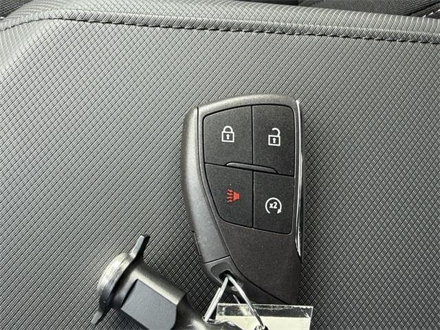 new 2026 Chevrolet Equinox EV car, priced at $39,545