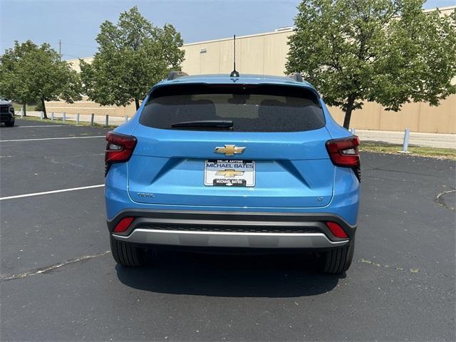 new 2025 Chevrolet Trax car, priced at $23,279
