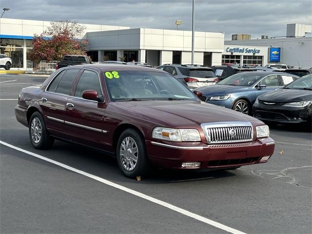 used 2008 Mercury Grand Marquis car, priced at $5,900