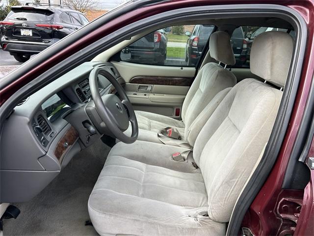 used 2008 Mercury Grand Marquis car, priced at $5,900