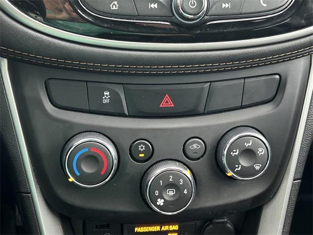 used 2022 Chevrolet Trax car, priced at $16,886