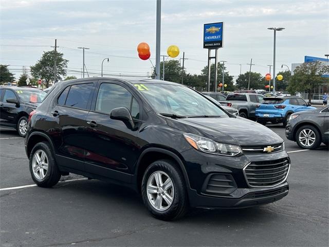 used 2022 Chevrolet Trax car, priced at $16,886