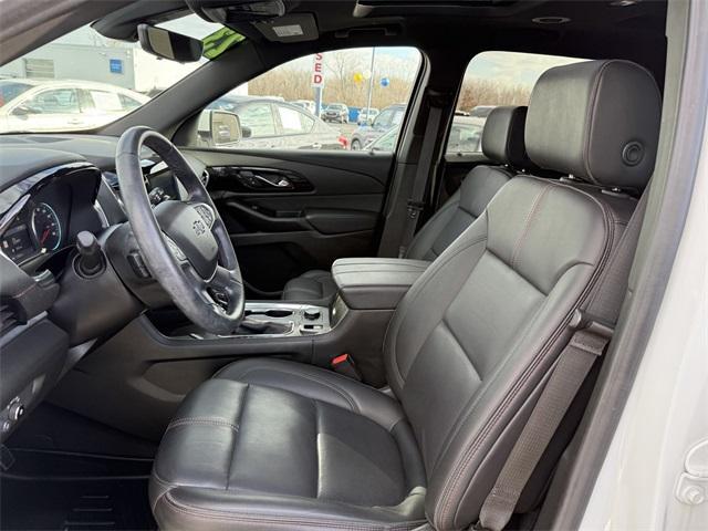 used 2023 Chevrolet Traverse car, priced at $38,942