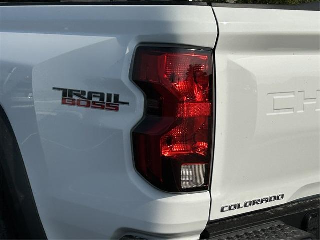 new 2026 Chevrolet Colorado car, priced at $43,033