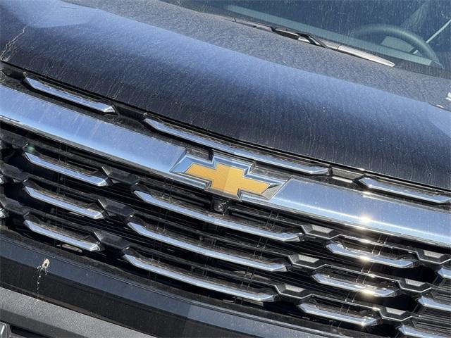 new 2026 Chevrolet Equinox car, priced at $33,059