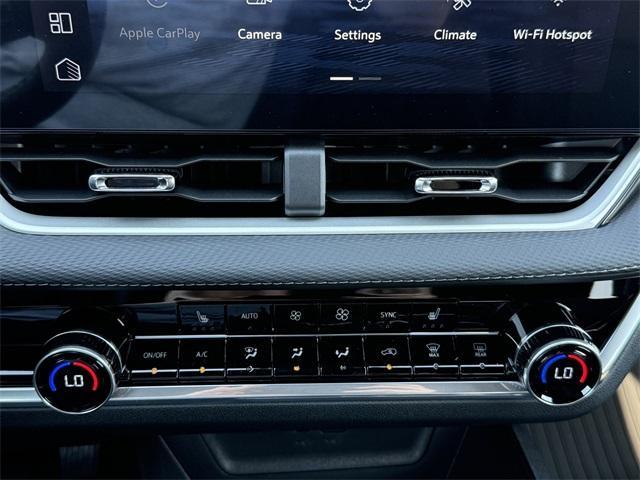 new 2026 Chevrolet Equinox car, priced at $33,059