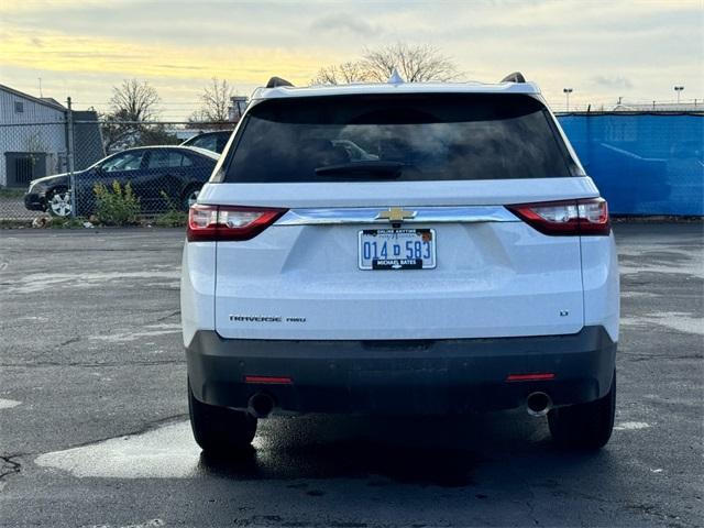 used 2021 Chevrolet Traverse car, priced at $28,500