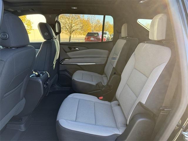 new 2025 Chevrolet Traverse car, priced at $43,841