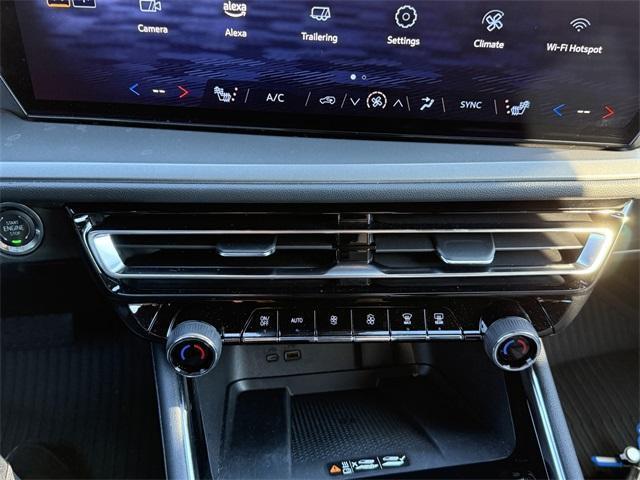 new 2025 Chevrolet Traverse car, priced at $43,841