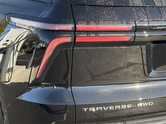 new 2025 Chevrolet Traverse car, priced at $43,841