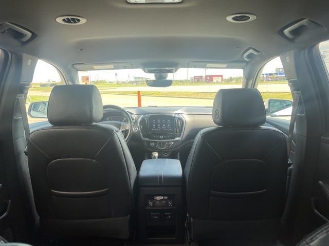 used 2022 Chevrolet Traverse car, priced at $27,731