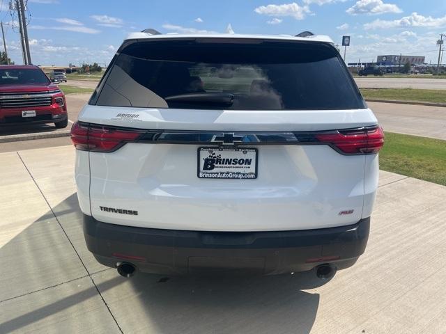 used 2022 Chevrolet Traverse car, priced at $27,731