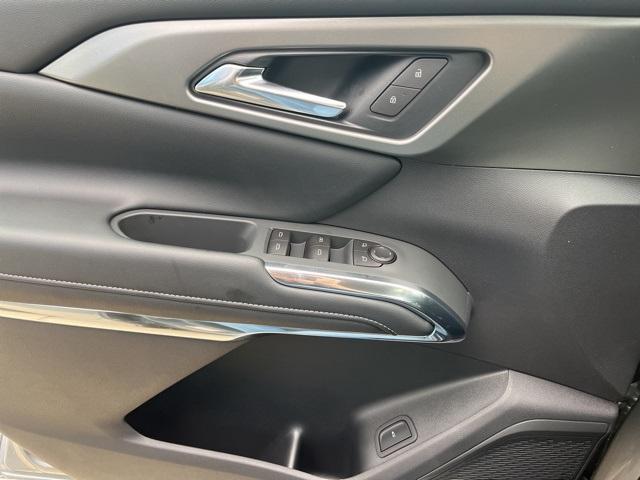 new 2026 Chevrolet Traverse car, priced at $44,496