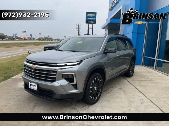 new 2026 Chevrolet Traverse car, priced at $44,496