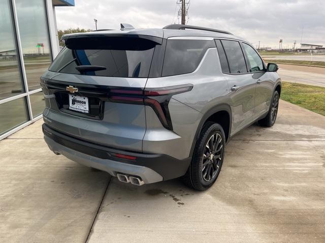 new 2026 Chevrolet Traverse car, priced at $44,496