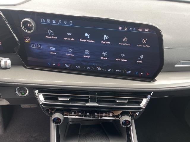 new 2026 Chevrolet Traverse car, priced at $44,496