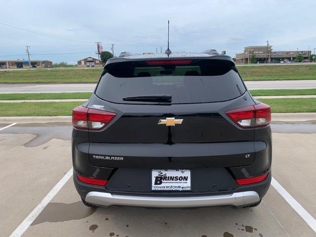 new 2024 Chevrolet TrailBlazer car, priced at $29,000