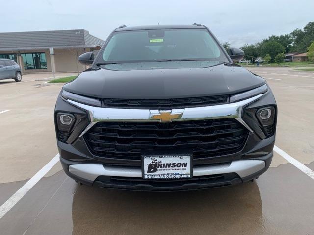 new 2024 Chevrolet TrailBlazer car, priced at $29,000