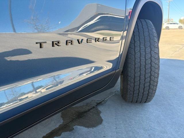 new 2025 Chevrolet Traverse car, priced at $53,989