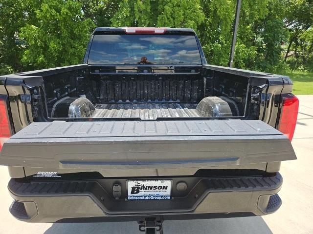 used 2023 GMC Sierra 1500 car, priced at $42,900