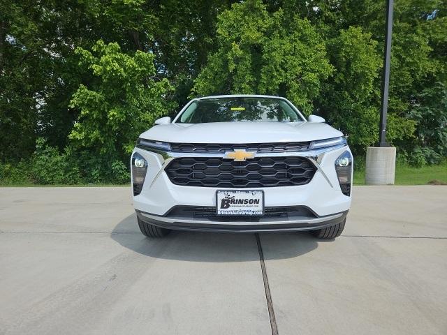 new 2025 Chevrolet Trax car, priced at $26,034