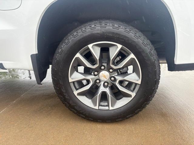 new 2025 Chevrolet Silverado 1500 car