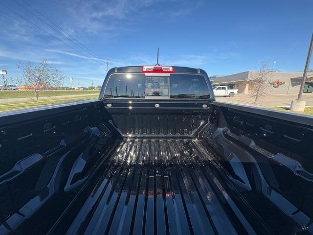 new 2024 Chevrolet Colorado car, priced at $33,253