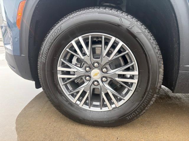 new 2025 Chevrolet Traverse car, priced at $45,991
