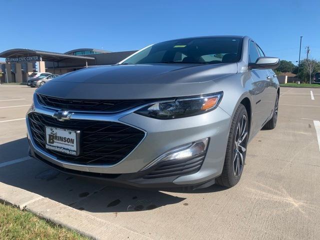 new 2025 Chevrolet Malibu car, priced at $28,245