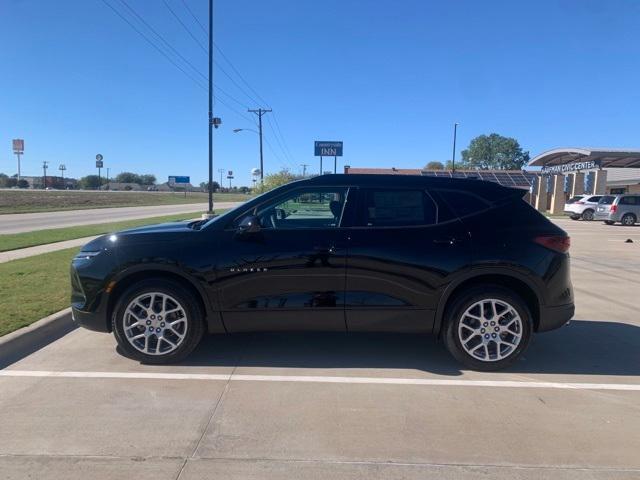 new 2024 Chevrolet Blazer car, priced at $31,995