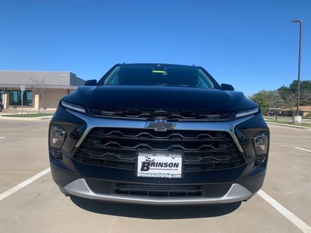 new 2024 Chevrolet Blazer car, priced at $31,995