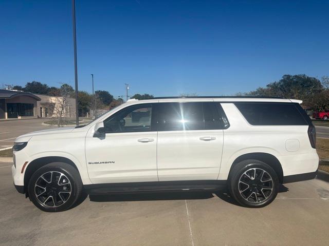 new 2025 Chevrolet Suburban car, priced at $78,120