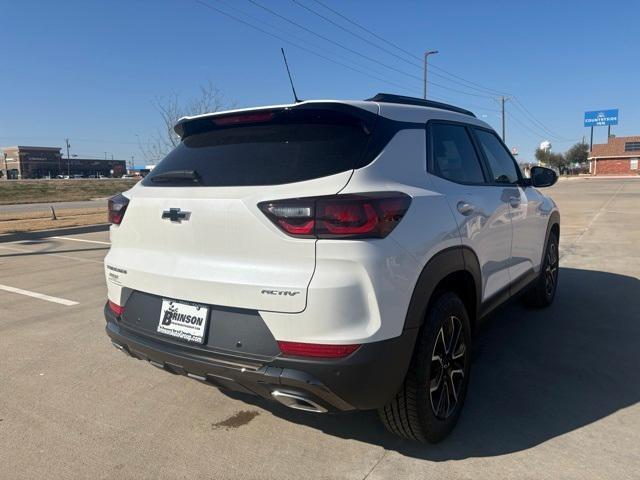 new 2025 Chevrolet TrailBlazer car, priced at $32,708