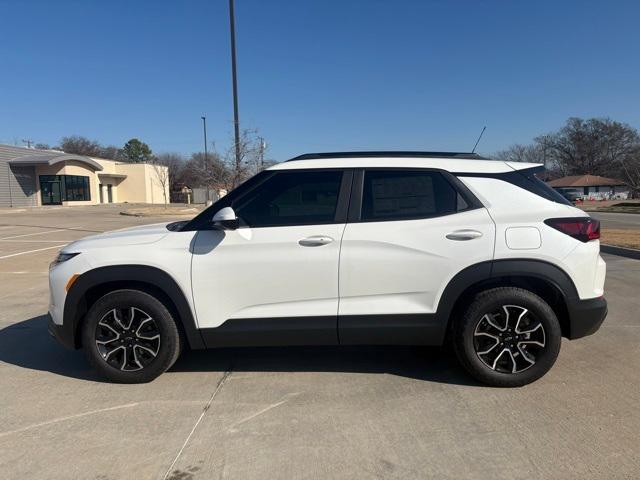 new 2025 Chevrolet TrailBlazer car, priced at $32,708