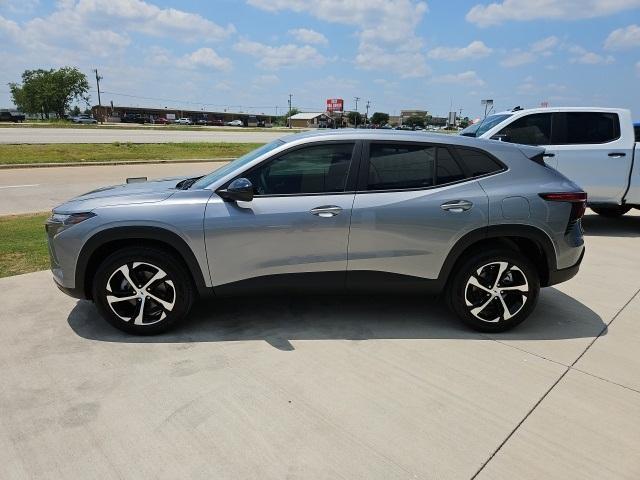 new 2025 Chevrolet Trax car, priced at $24,290