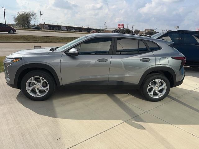 new 2026 Chevrolet Trax car, priced at $23,656