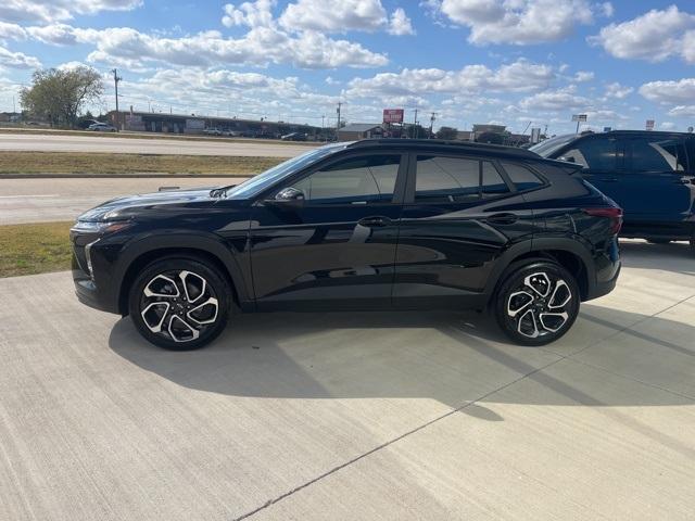 new 2026 Chevrolet Trax car, priced at $27,686
