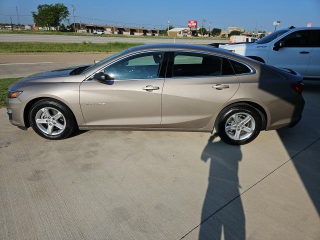 used 2023 Chevrolet Malibu car, priced at $20,639