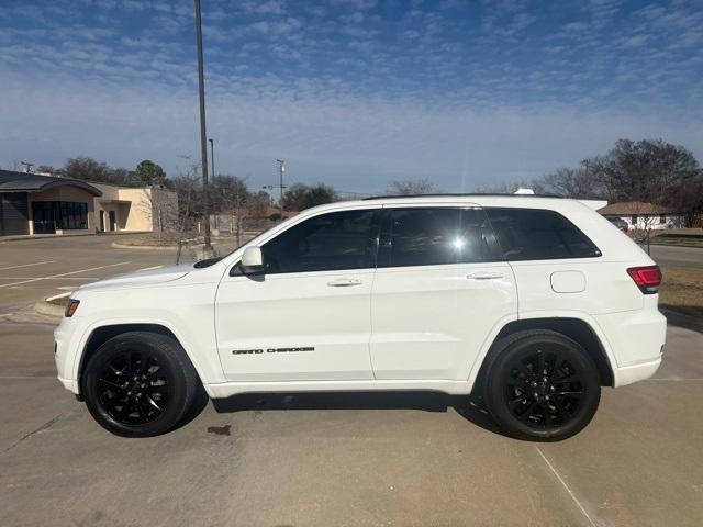 used 2018 Jeep Grand Cherokee car, priced at $16,706