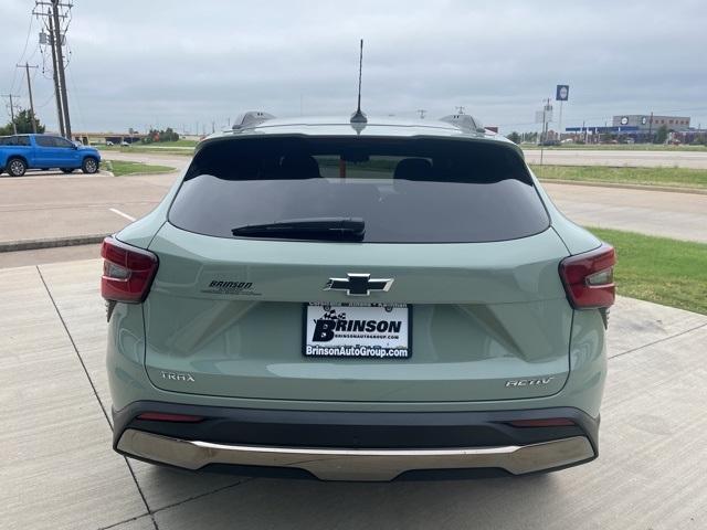 new 2025 Chevrolet Trax car, priced at $28,149