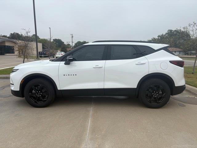 new 2025 Chevrolet Blazer car, priced at $38,500