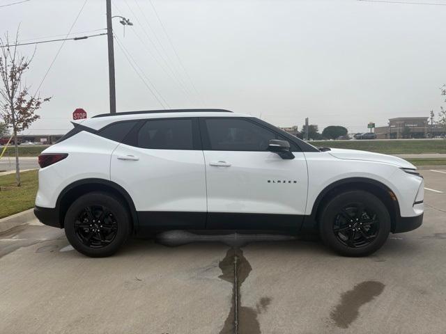 new 2025 Chevrolet Blazer car, priced at $38,500