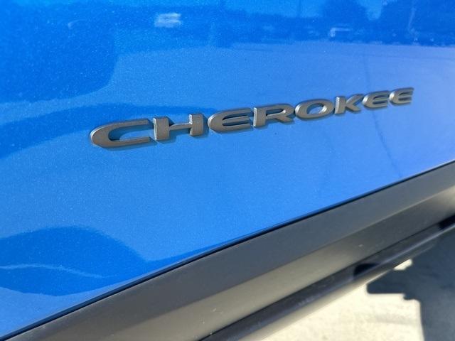 used 2022 Jeep Cherokee car, priced at $23,996