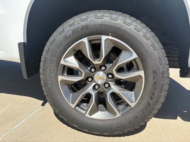 new 2025 Chevrolet Silverado 1500 car, priced at $47,170