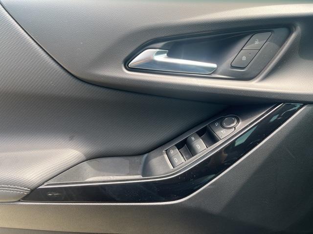 new 2026 Chevrolet Equinox car, priced at $32,870