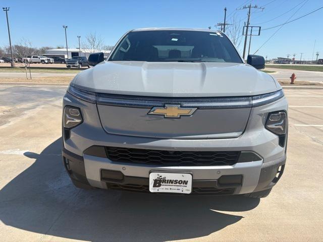 new 2025 Chevrolet Silverado EV car, priced at $75,195