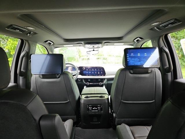 new 2025 Chevrolet Suburban car, priced at $92,650